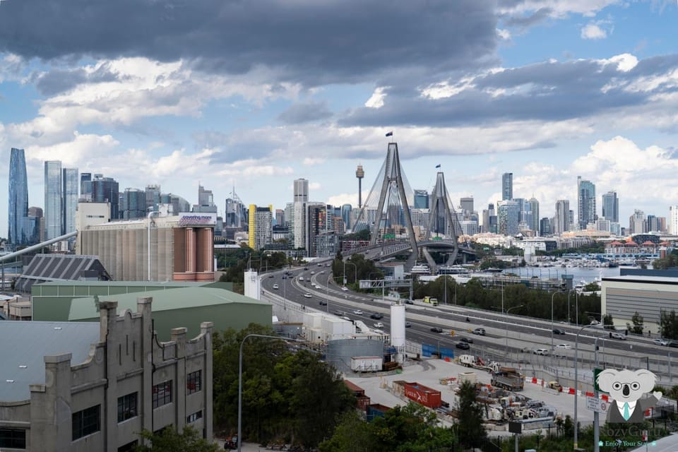 KozyGuru | Rozelle | Bridge View with Carpark Apartment in Rozelle