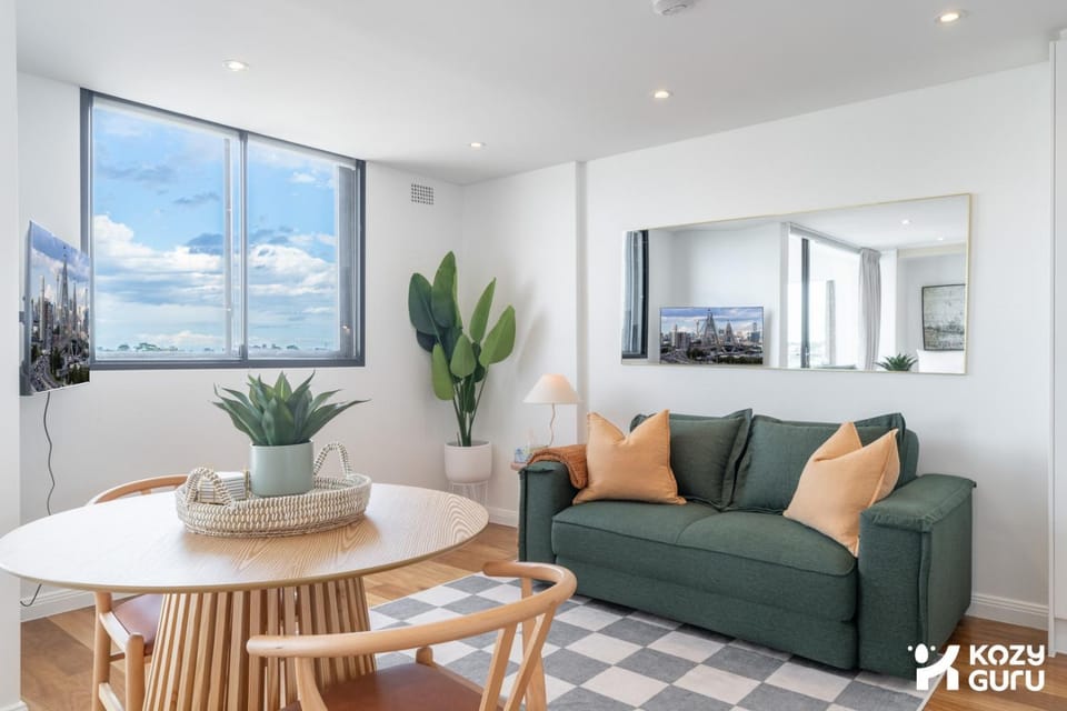 KozyGuru | Rozelle | Bridge View with Carpark Apartment in Rozelle