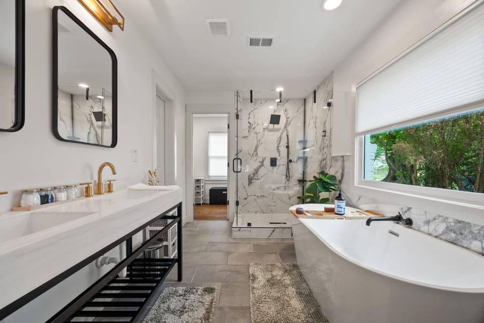Shower, Bathroom, Bath, towels