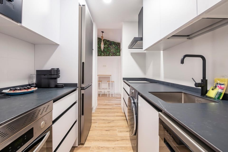 Exclusive apartment in El Retiro by beBalmy Apartment in Madrid
