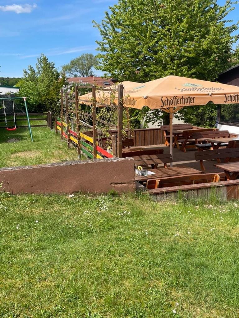 Restaurant/places to eat, Garden, Garden