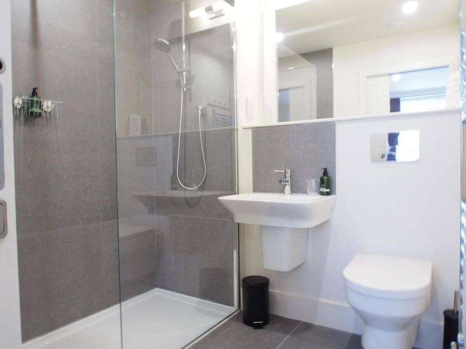 Chic and Classy Studio on Easter Road - Flat 1, Elgin House Apartments Apartment in Edinburgh