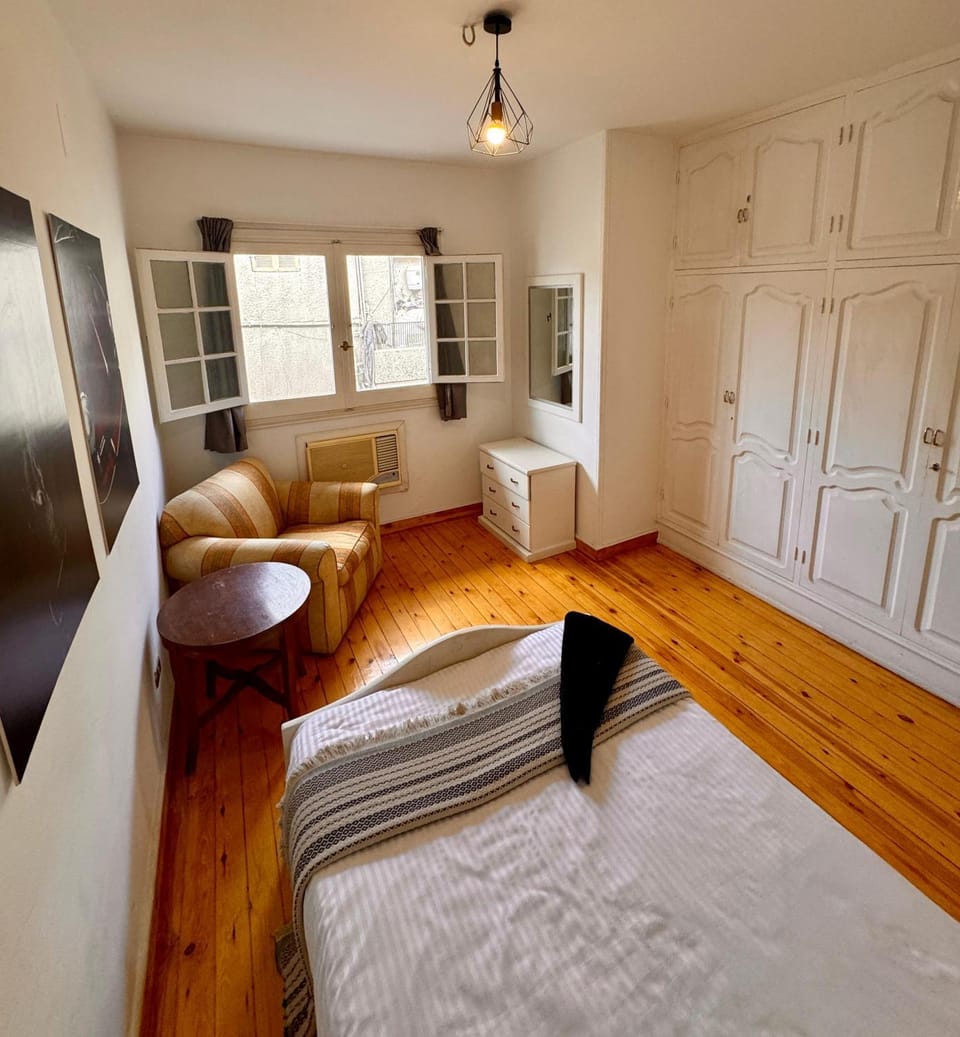 Bed, Photo of the whole room, Bedroom, wardrobe