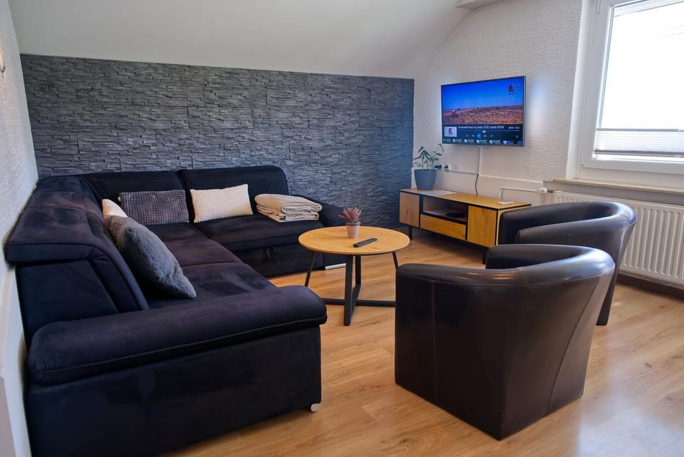 TV and multimedia, Seating area