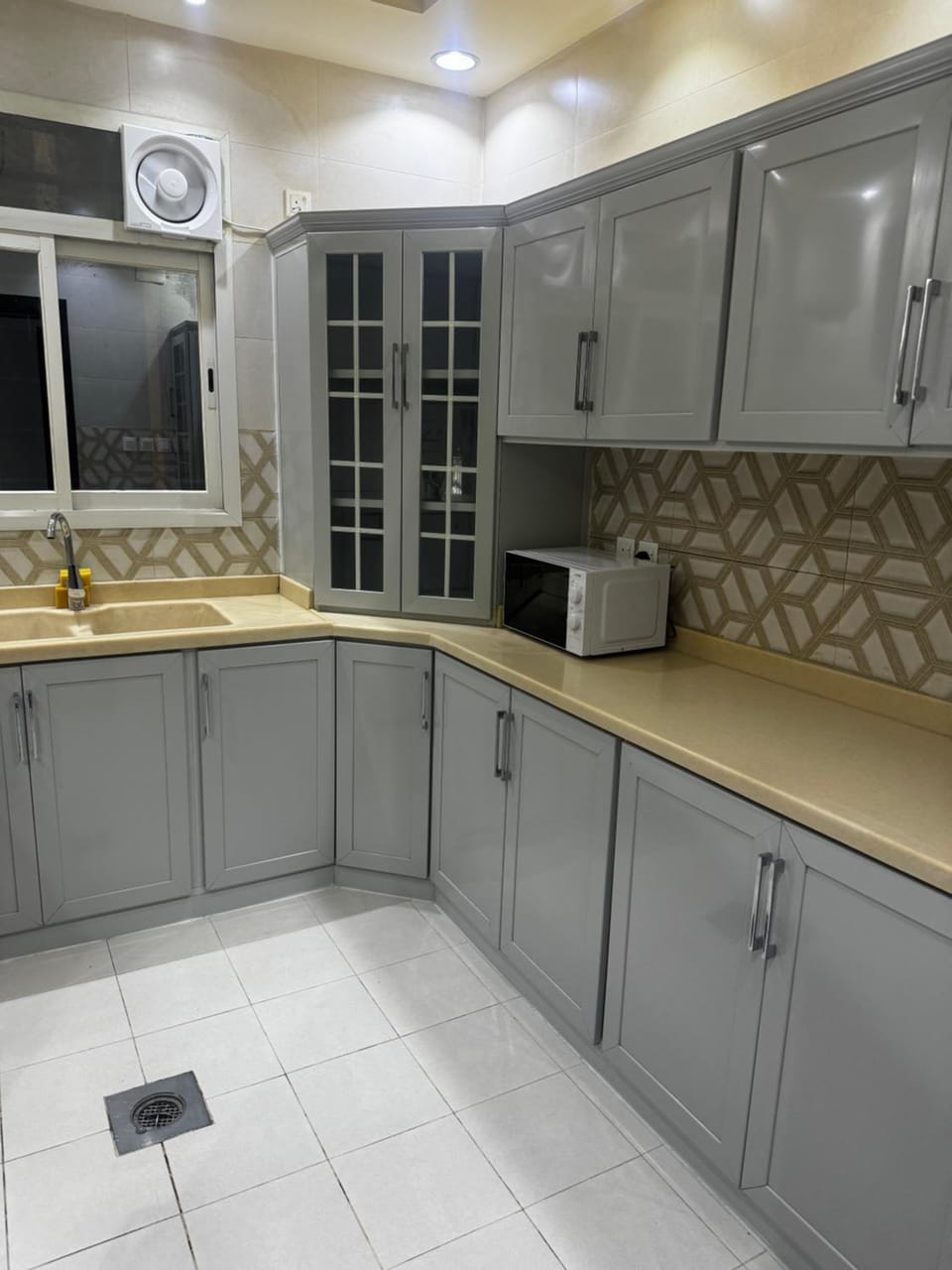 دور موثث للإيجار شمال خميس مشيط Apartment in Saudi Arabia