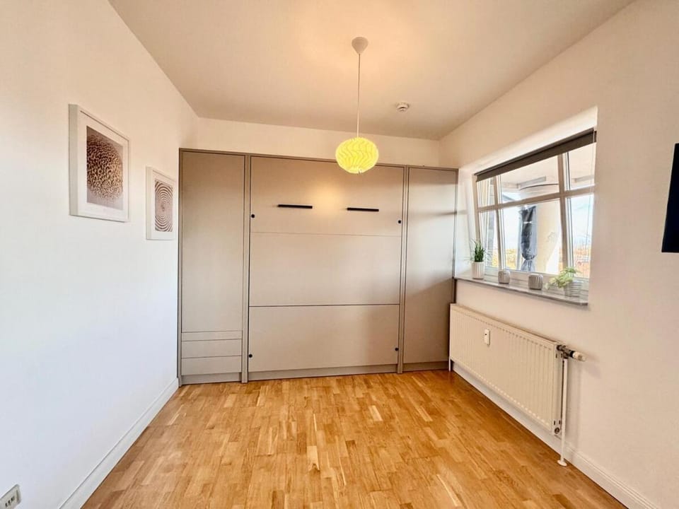 Bed, wardrobe