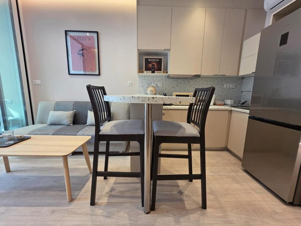 Syntagma Elegance on Ermou Apartment in Athens