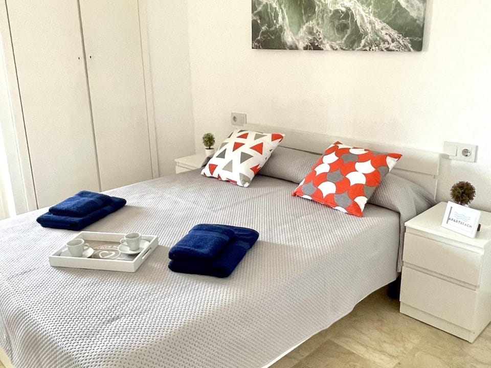 APARTBEACH NUEVO AQUAMARINA 319 y VISTAS PISCINA Apartment in La Pineda