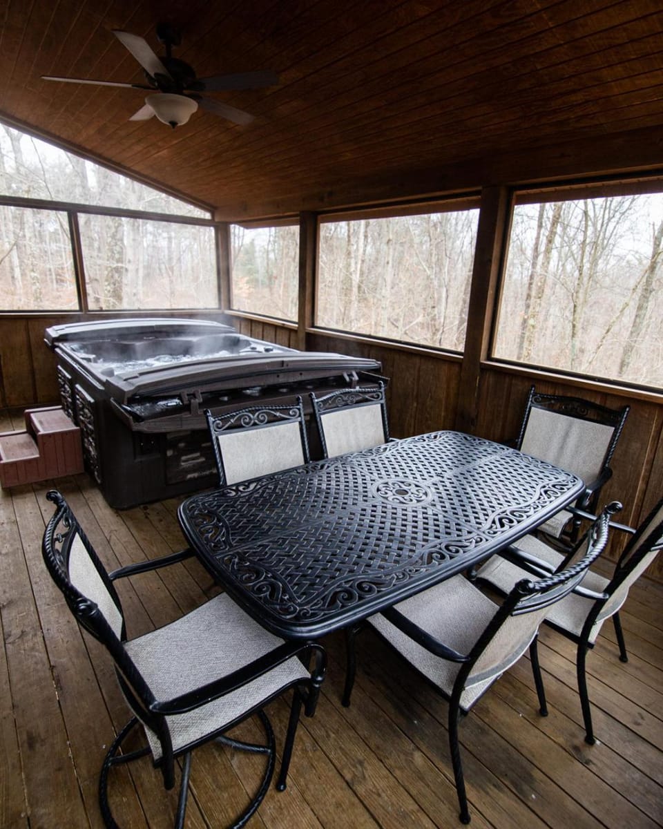 Hawks Peak - by The Chalets House in Logan