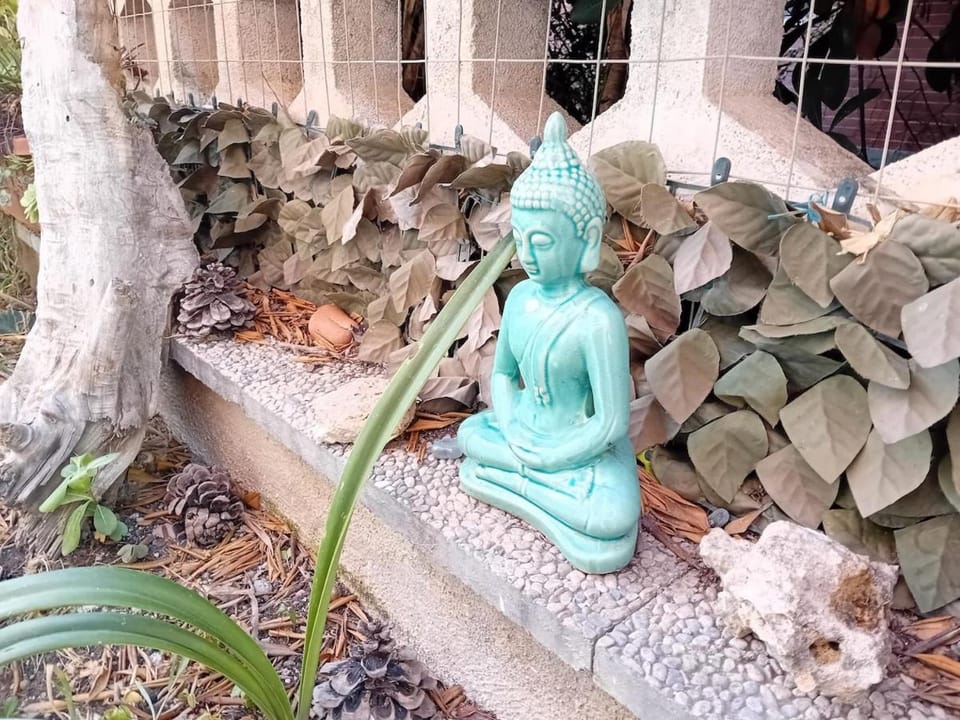 Seafront little House House in Ostia