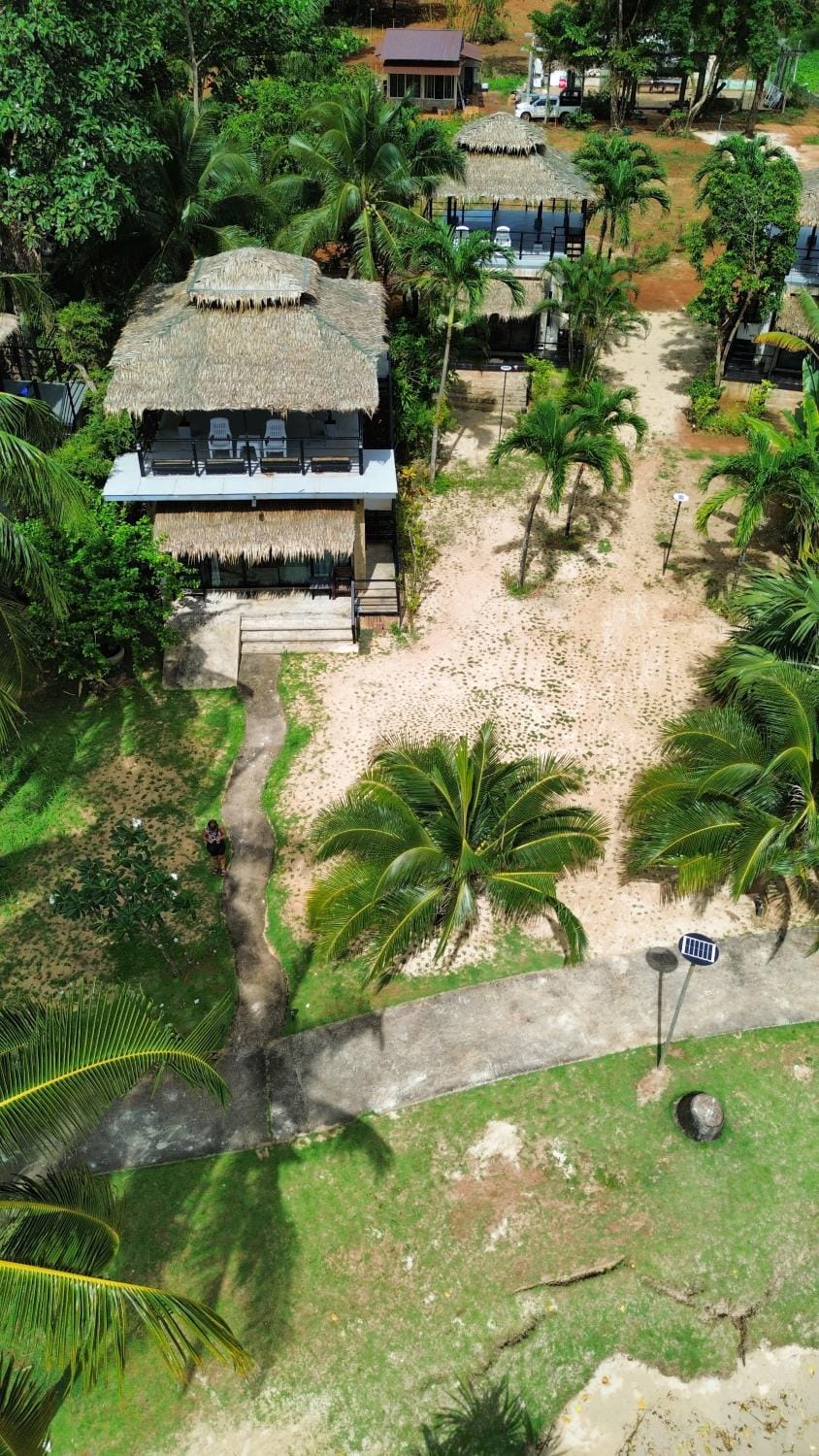 KohMakHomeHug Resort Bed and Breakfast in Trat Changwat
