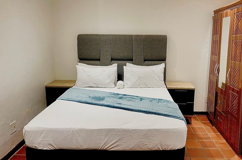 Central Perk Guesthouse Bed and Breakfast in Pretoria