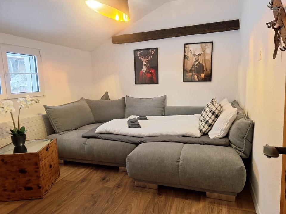 Bed, Living room, Bedroom