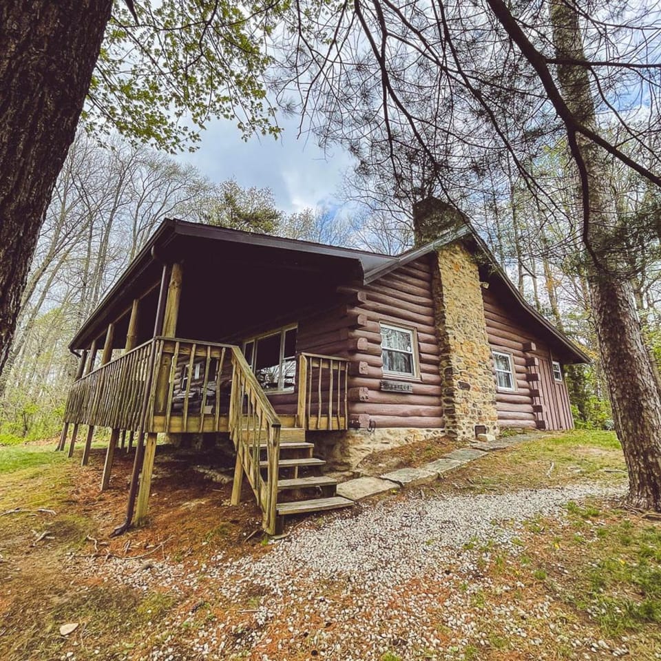Settler - by The Chalets House in Ohio
