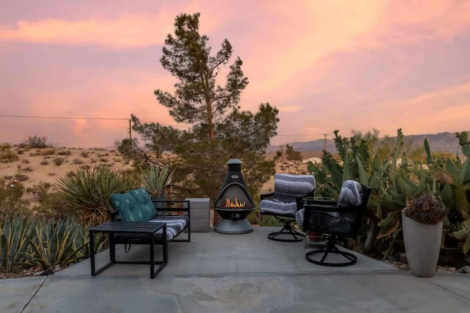Botanicals By The Cohost Company House in Yucca Valley