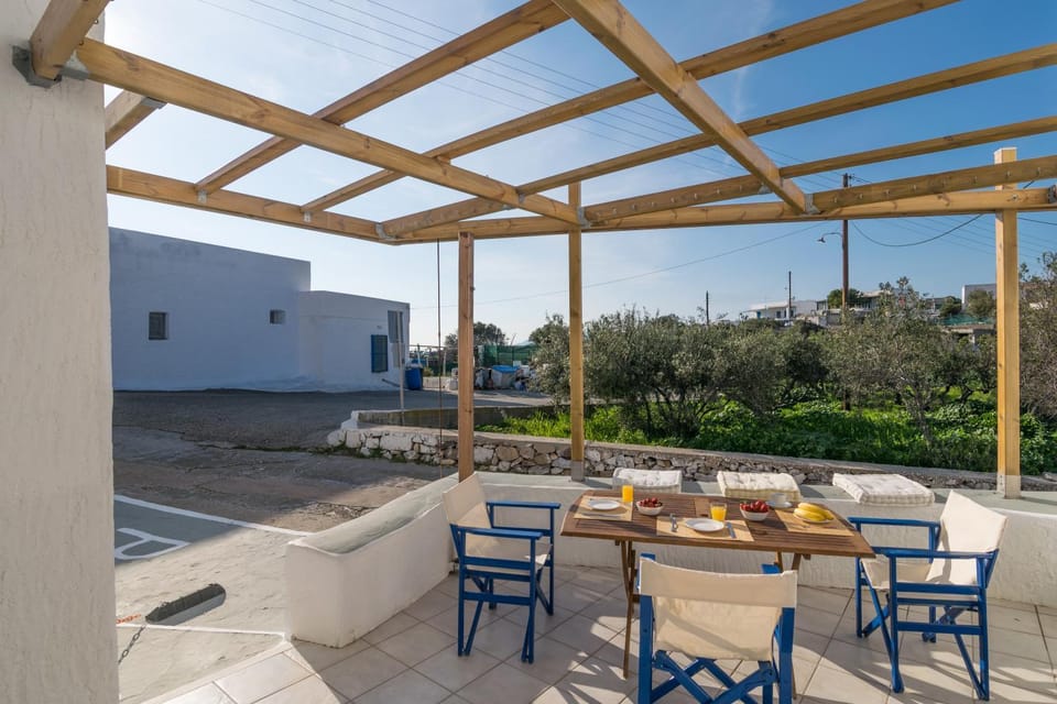 Patio, View (from property/room), Seating area, Dining area
