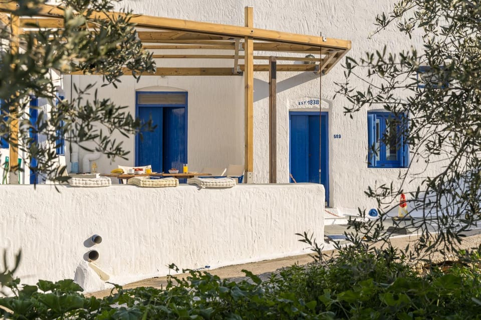 Property building, Day