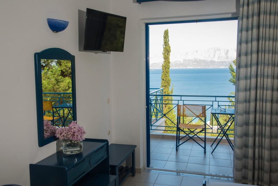 TV and multimedia, Balcony/Terrace, Sea view