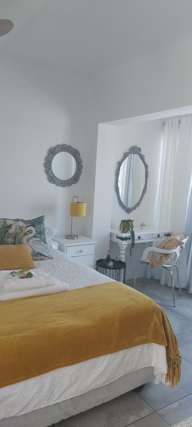 1 Kingfisher Heads, Waterkant Street, Velddrif Apartment in Western Cape