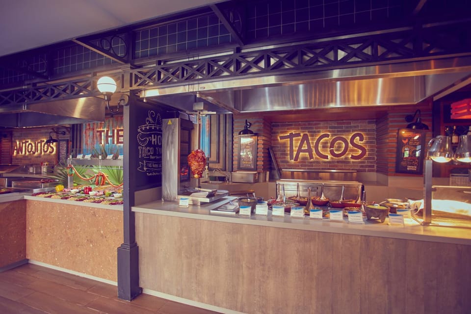 Restaurant/places to eat, Food