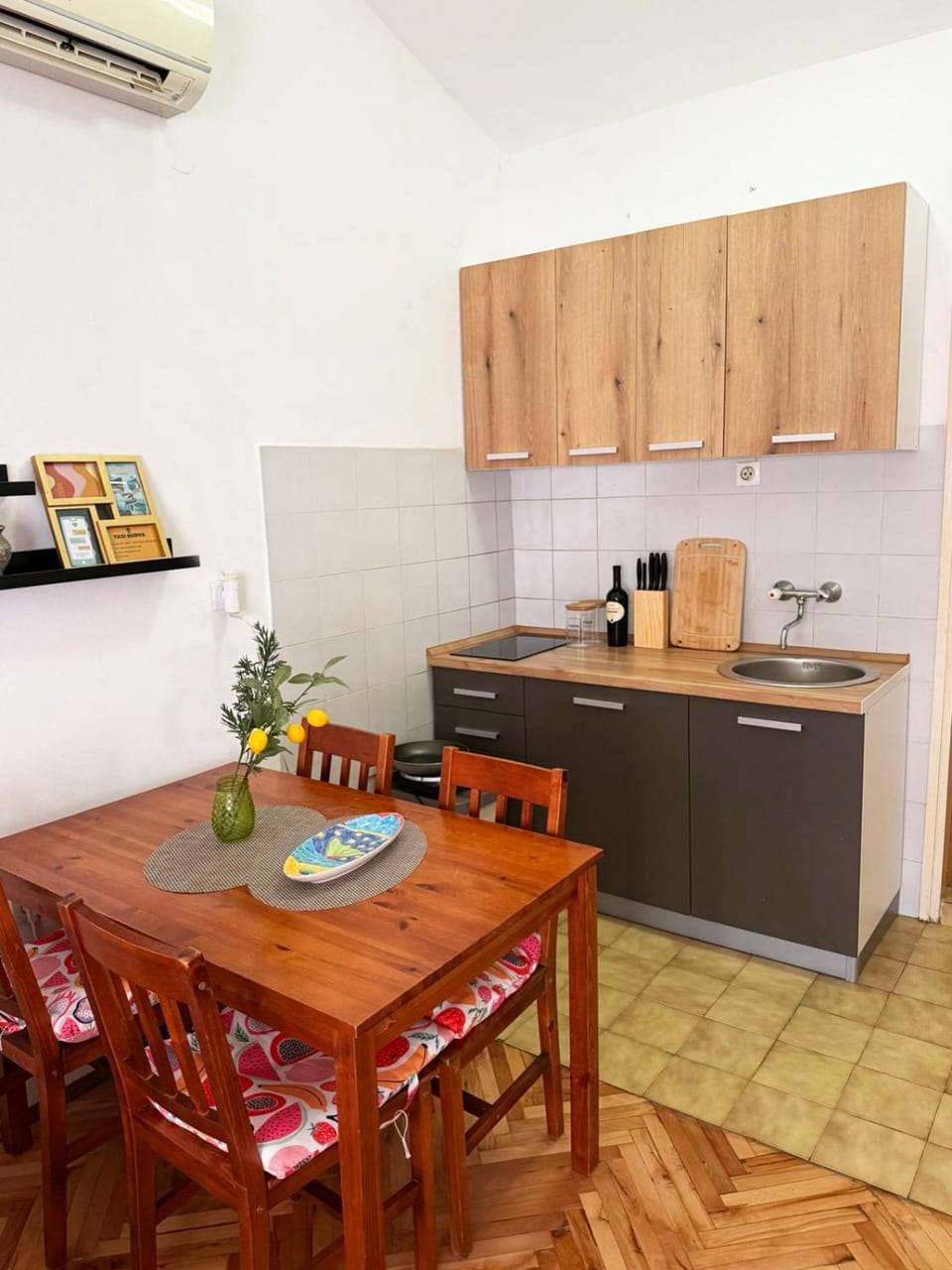 Apartment Tri Vile Apartment in Budva