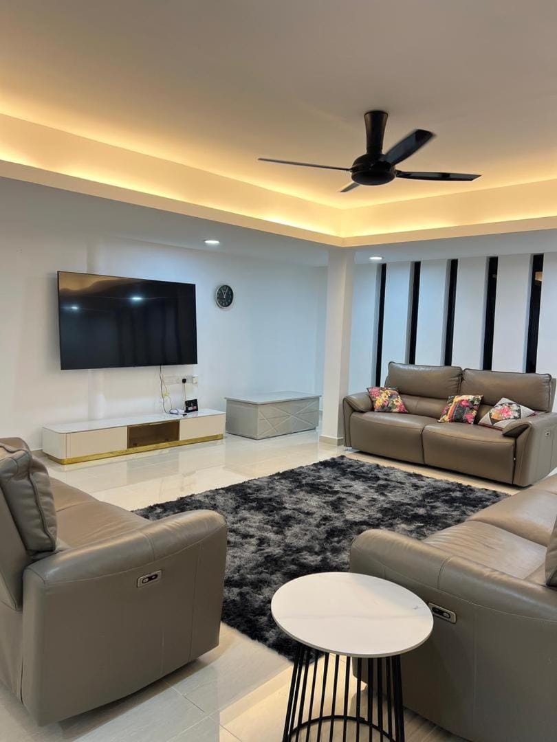 BungalowD Pool Villa 7R6B with Netflix Enjoyable Movies & Dramas Villa in Ipoh