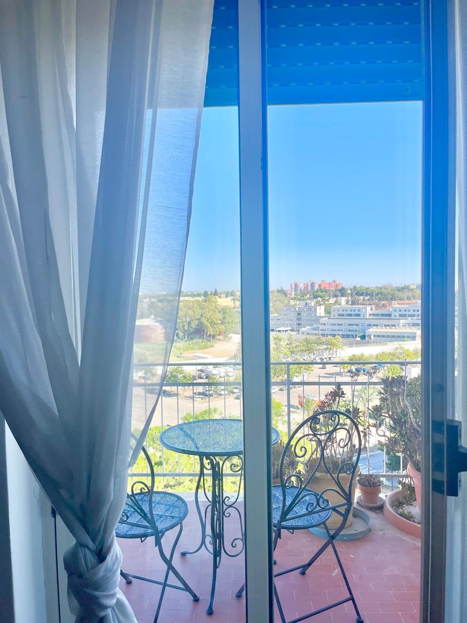 Patio, Day, Natural landscape, View (from property/room), Balcony/Terrace, Dining area, Sea view