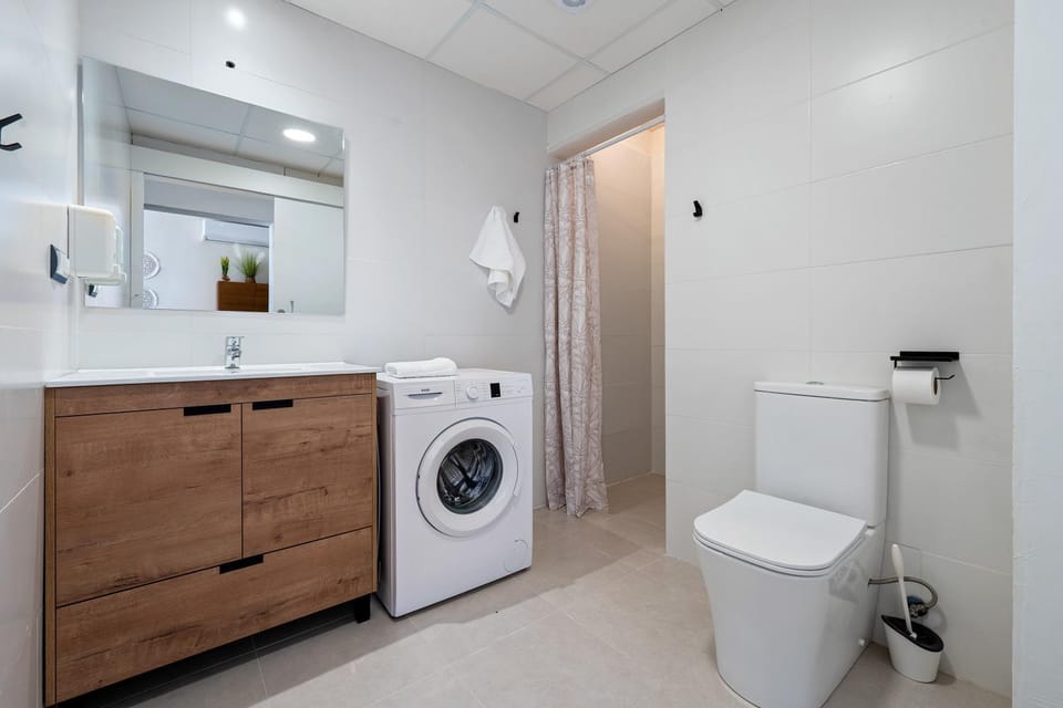 Bathroom, Living room