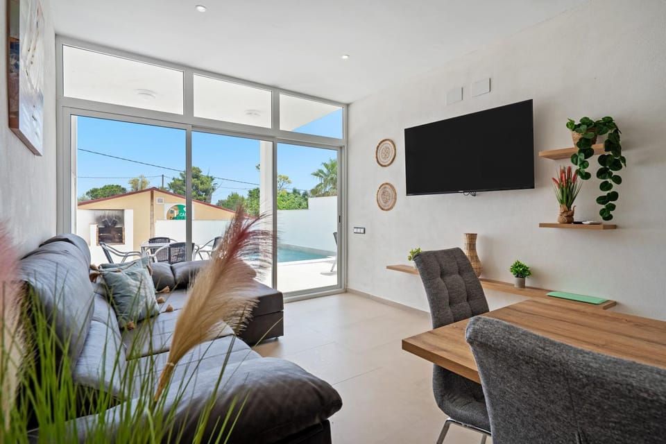 Property building, Living room