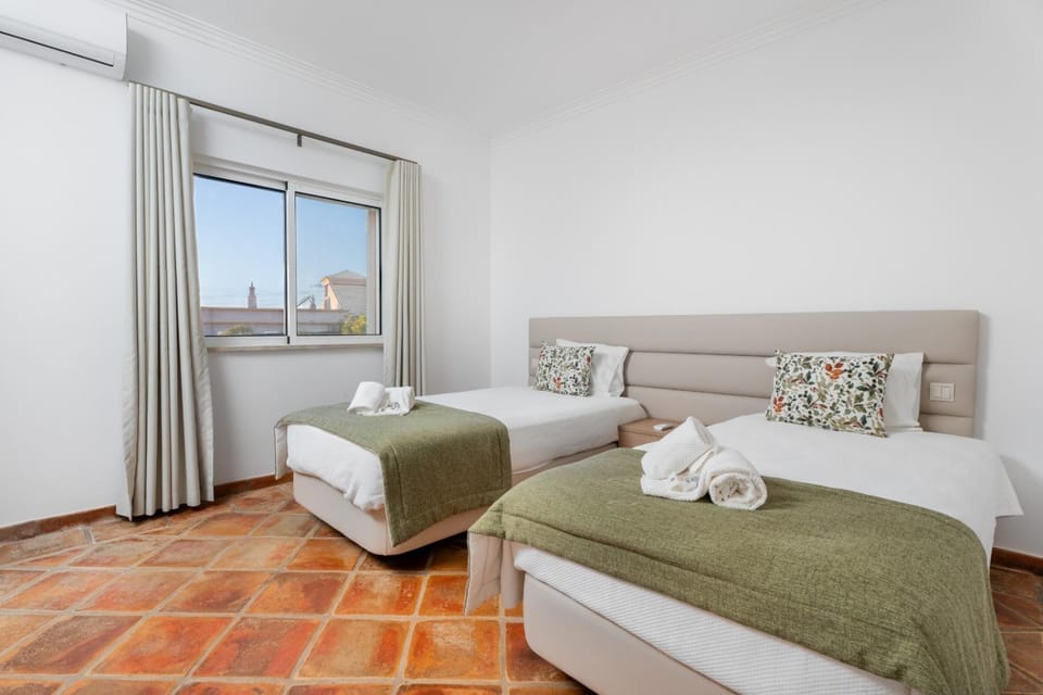 Property building, Living room, Bedroom