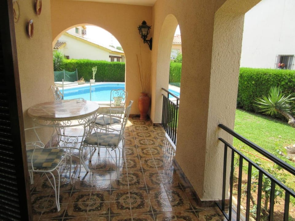 Balcony/Terrace, Pool view