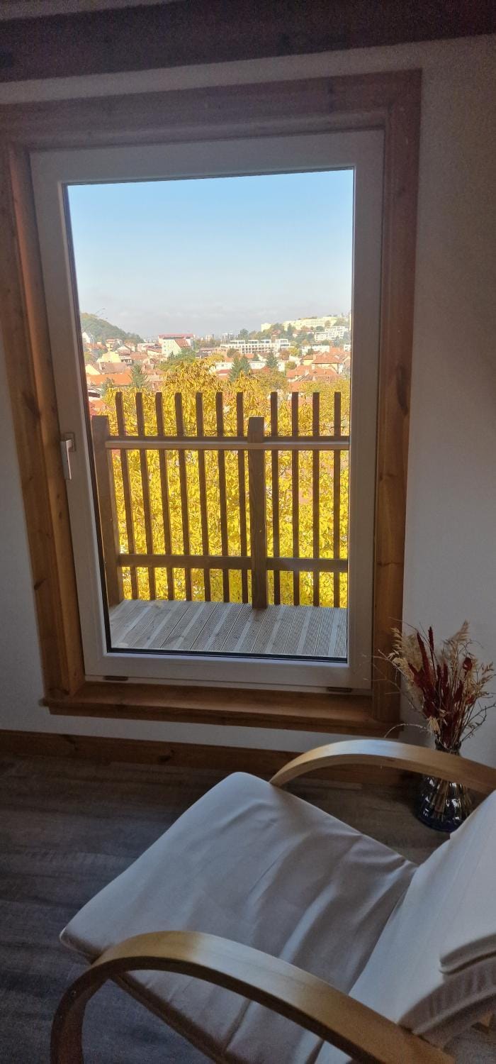 Top floor apartment with great city view Apartment in Brasov