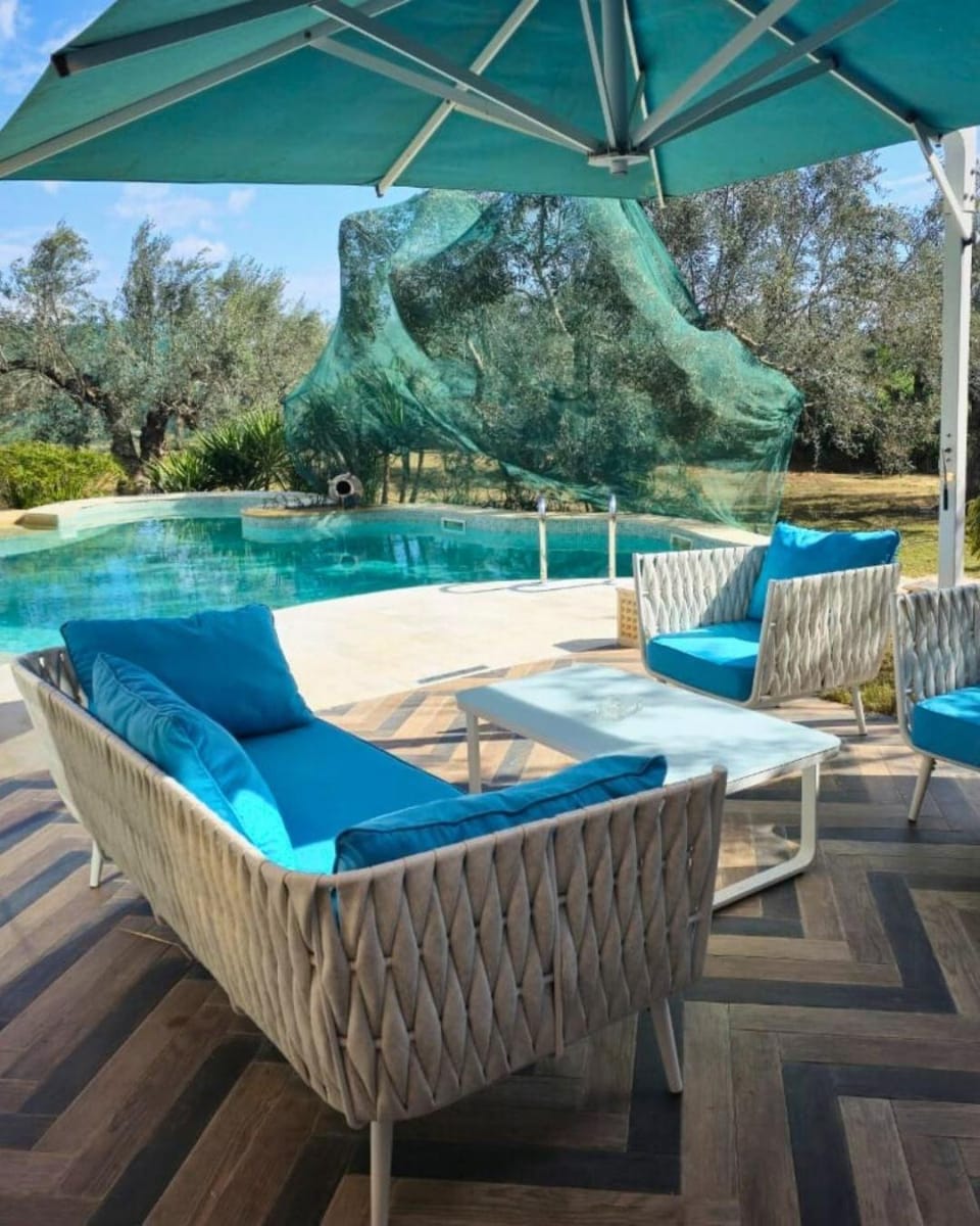 Patio, Pool view, Swimming pool