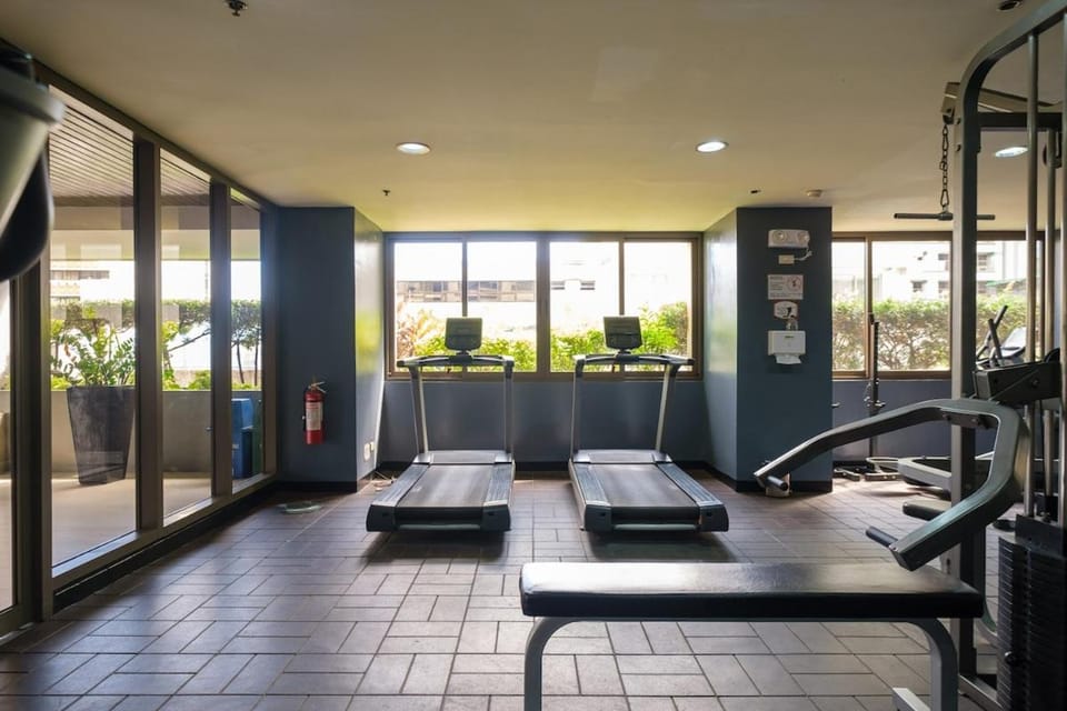 1BR Corner Unit with Balcony Apartment in Pasay