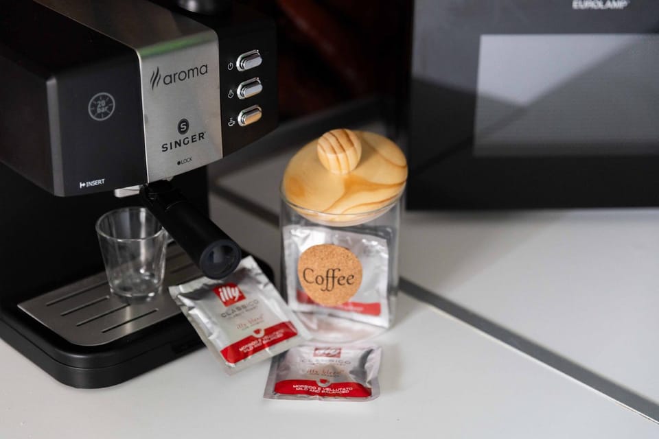 Coffee/tea facilities