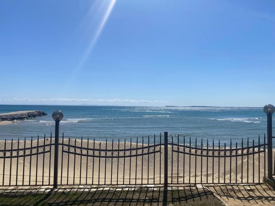 Beachfront, 2 Bed with Sea Views Apartment in Burgas Province