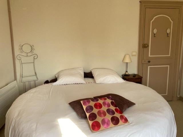 CHATEAU du PERRAY Bed and Breakfast in Carquefou