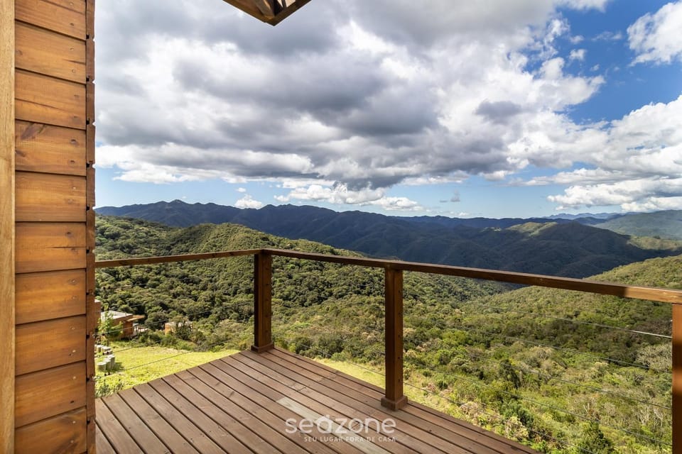 Balcony/Terrace, Mountain view