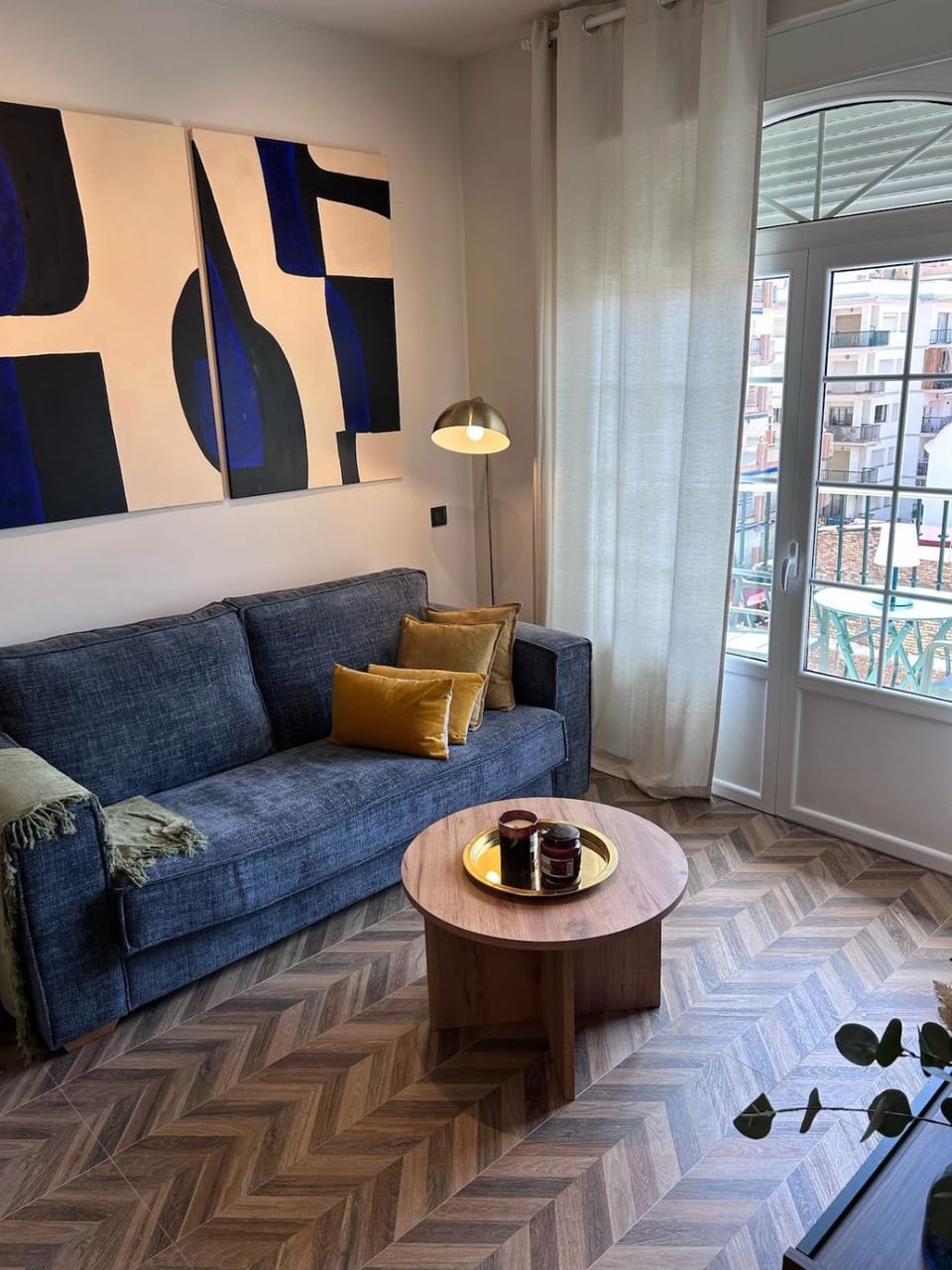 Communal lounge/ TV room, Living room