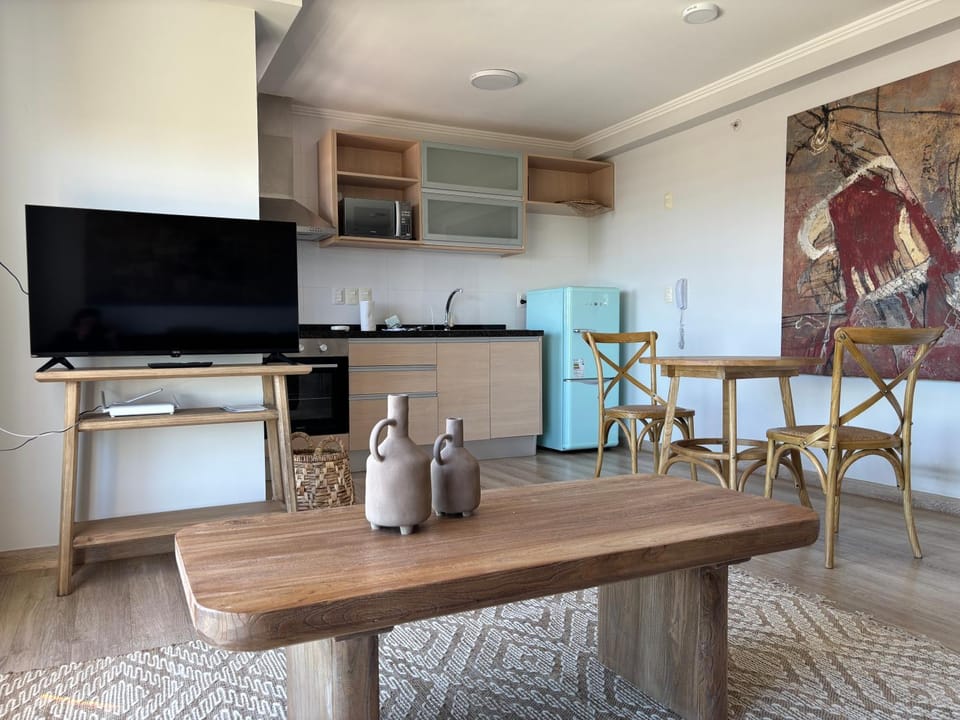 Communal lounge/ TV room, TV and multimedia, Kitchen or kitchenette, Living room, Dining area, oven