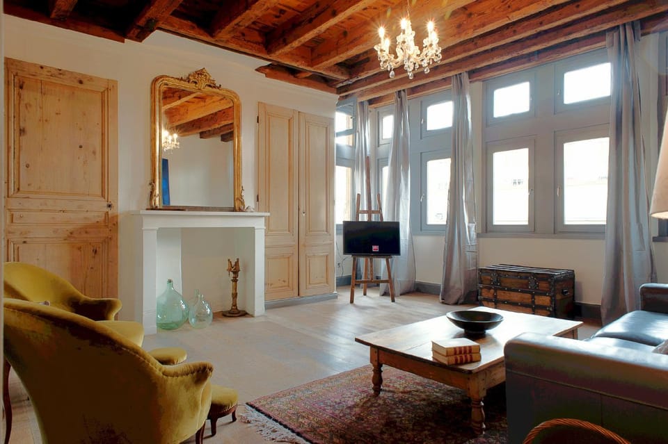 La Maison Debourg Apartment in Lyon