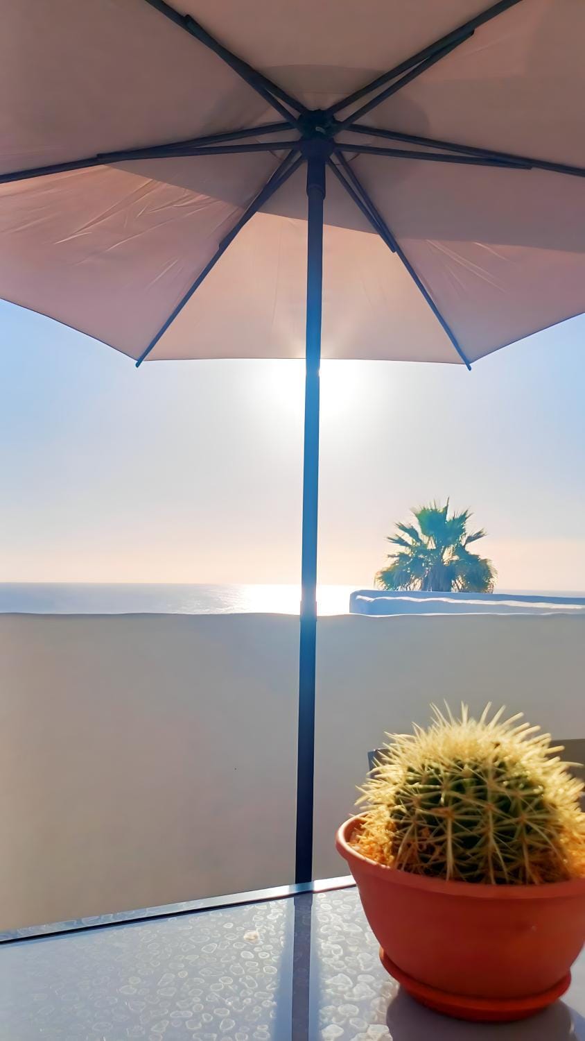 Dragon View - Oceanfront Apartment Faro de Sardina Apartment in Comarca Norte