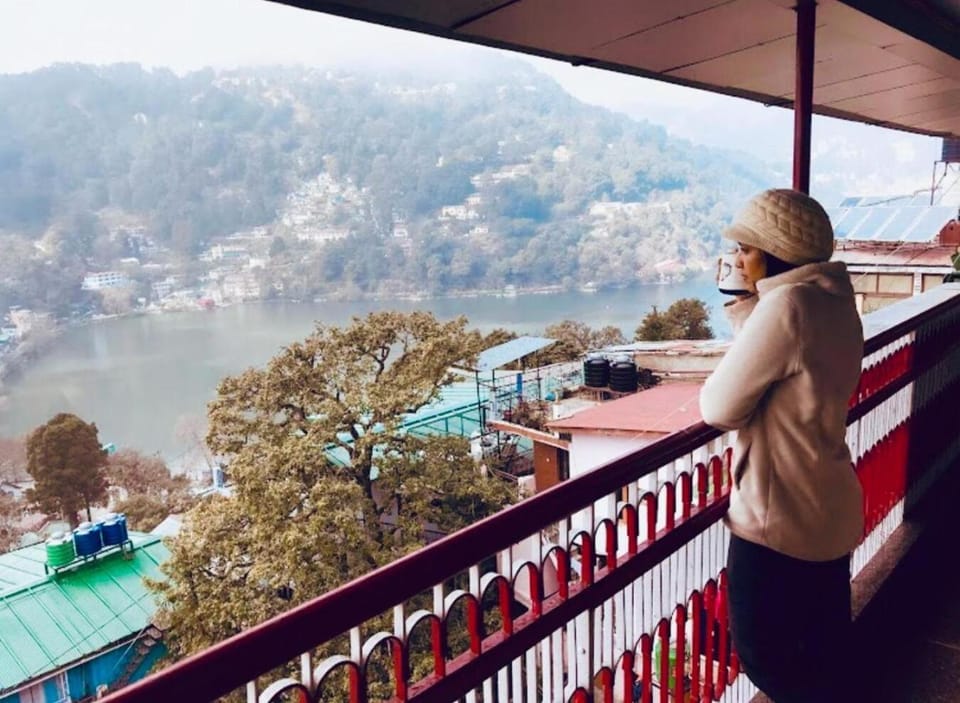 Balcony/Terrace, Lake view