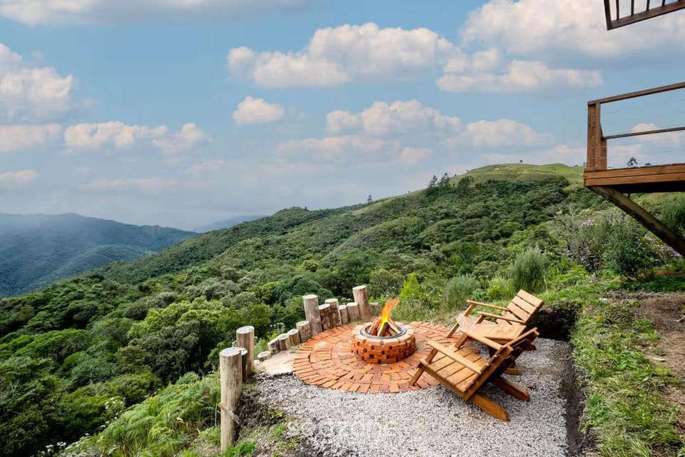 Off site, Mountain view