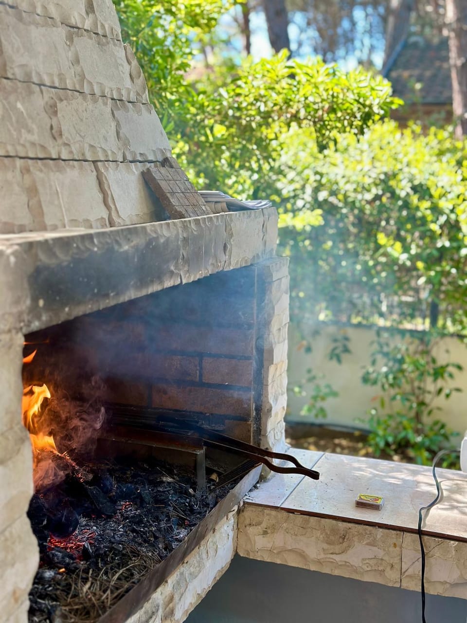 Day, BBQ facilities