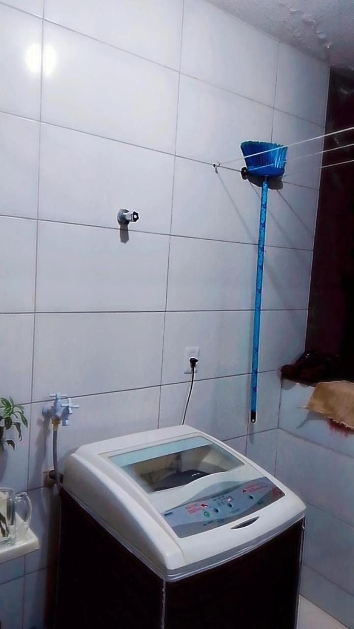 Apartamento de 2 Quartos em Águas Lindas Apartment in State of Goiás