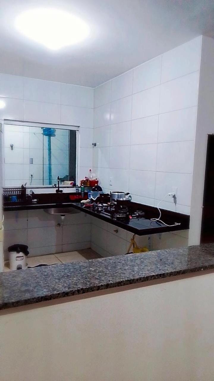 Apartamento de 2 Quartos em Águas Lindas Apartment in State of Goiás