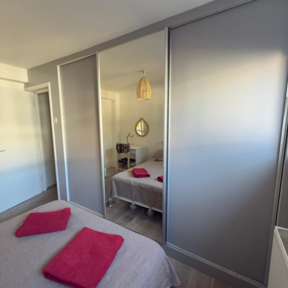 Cozy Room in Great Location Stockwell Clapham Vacation rental in London