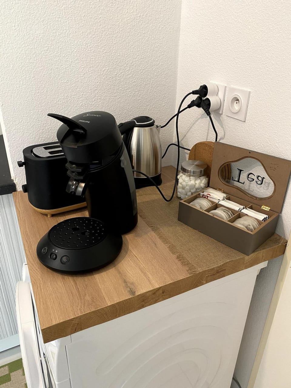 Joli appartement à Andernos les bains , 2 ou 4 pers , avec terrasse et parking Apartment in Andernos-les-Bains