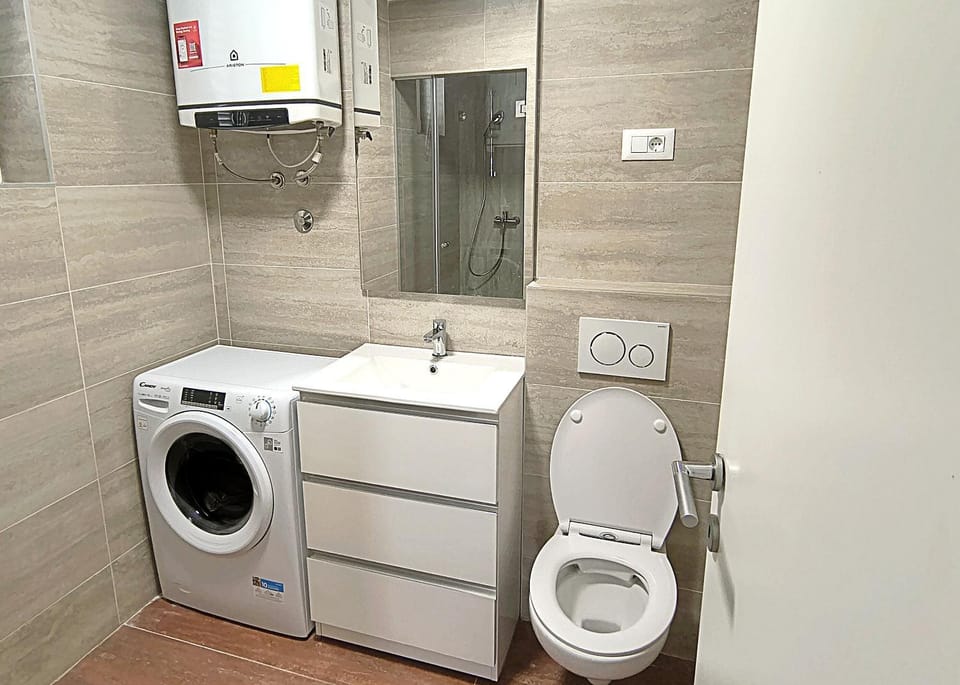 Shower, Toilet, Bathroom, Other, washing machine